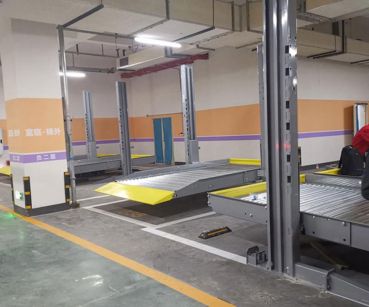 成就新型垂直循環(huán)立體車庫